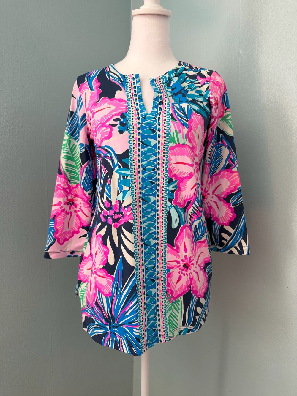 Lilly Pulitzer Pastel Floral Scoop Top in Pink, Blue & Green
